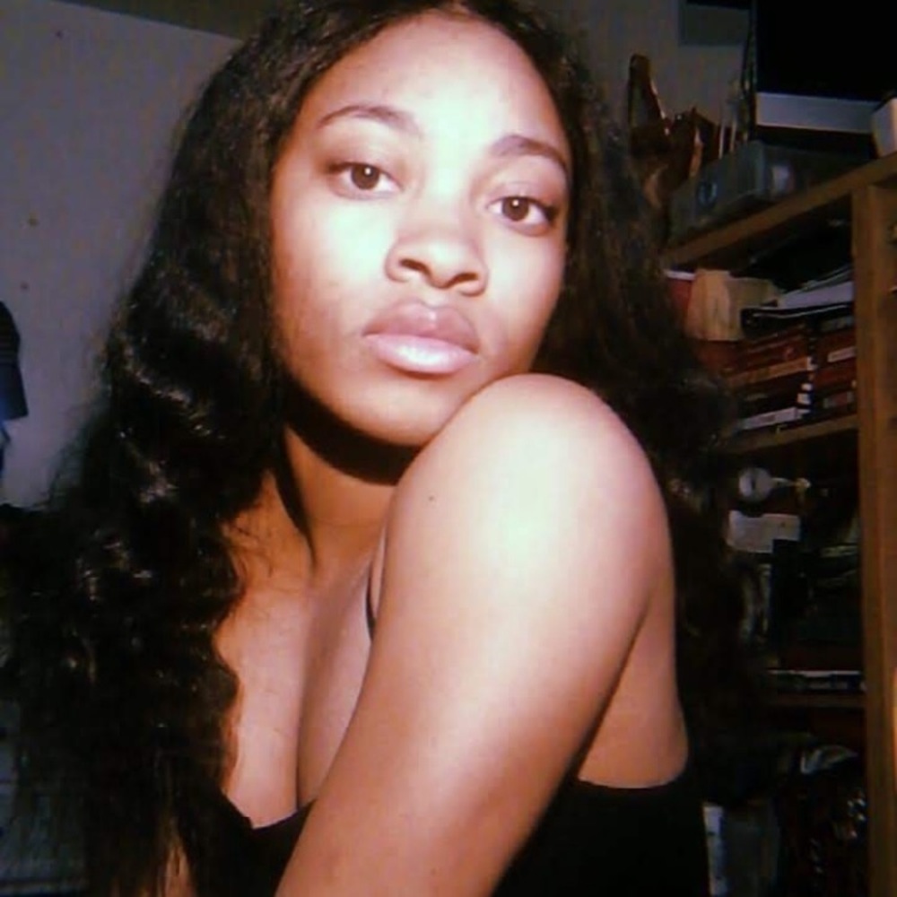 Meet your Posher, Amaya
